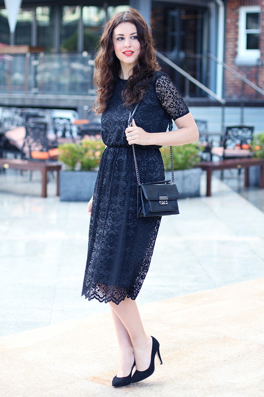 Black Lace dress  Dressing for a cocktail party - Fashion Container -  Fashion and Travel blog