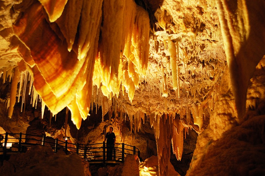 Ngilgi-cave