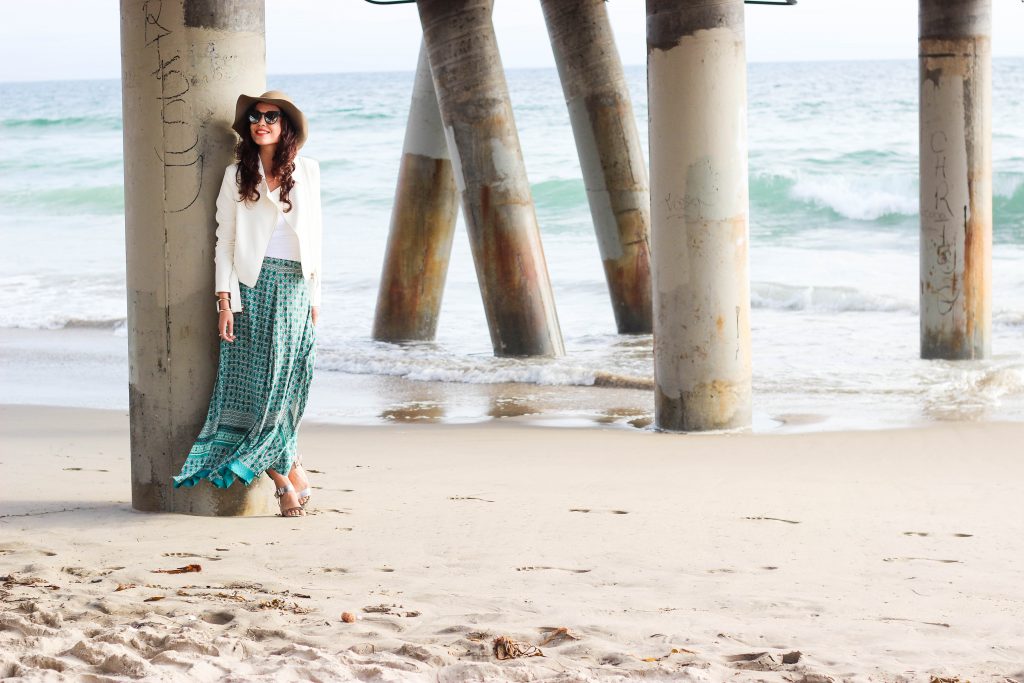 venicebeach-losangeles-skirt-hat